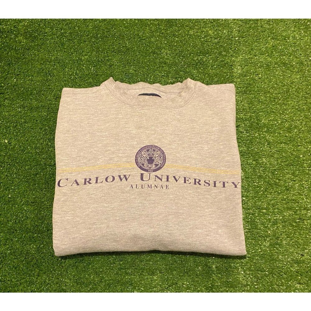 YTK Jansport Carlow University Celtics alumnae college seal crewneck gray large